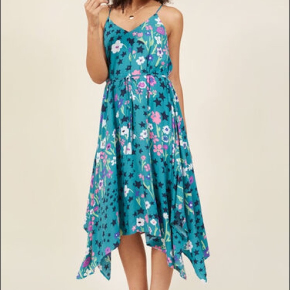 ModCloth stars and flowers dress